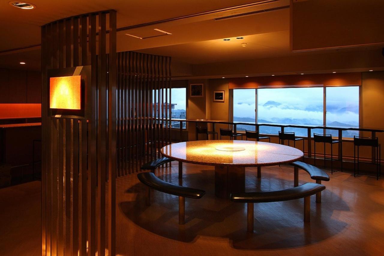 Shinki Hotel Shibukawa Eksteriør billede